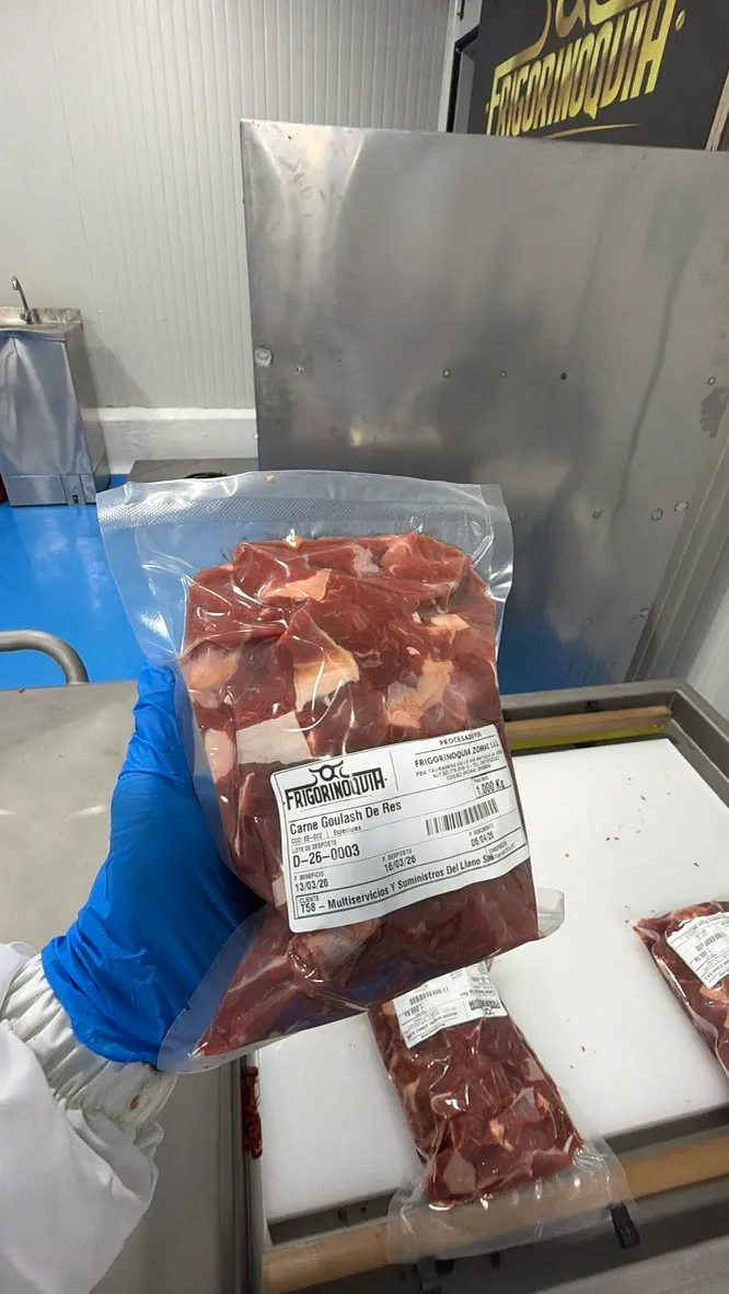 Etiqueta impresa sobre producto empacado